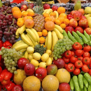 أسعار الخضروات والفاكهة في سوق العبور اليوم الأربعاء.. انخفاض البطاطس